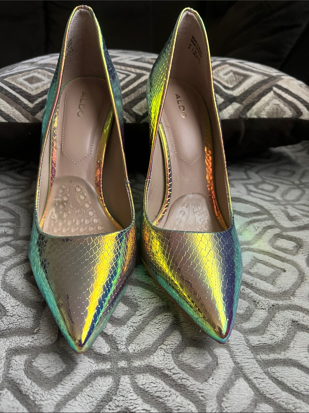 ALDO Iridescent Pointed-Toe Pumps in Green and Gold Hues